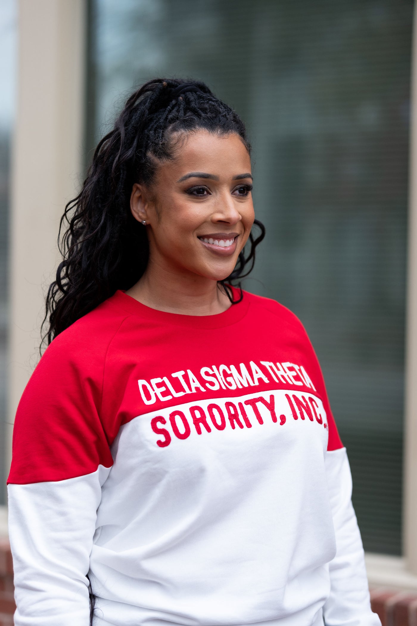 White and Red Vintage Color Block Sweatshirt