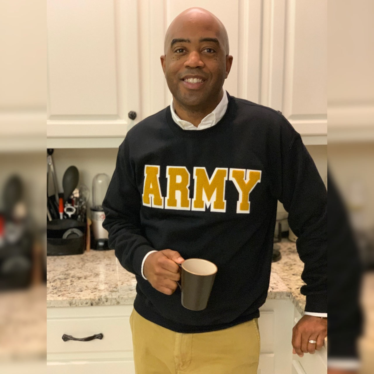 Army  Sweatshirt (Unisex Sizing)